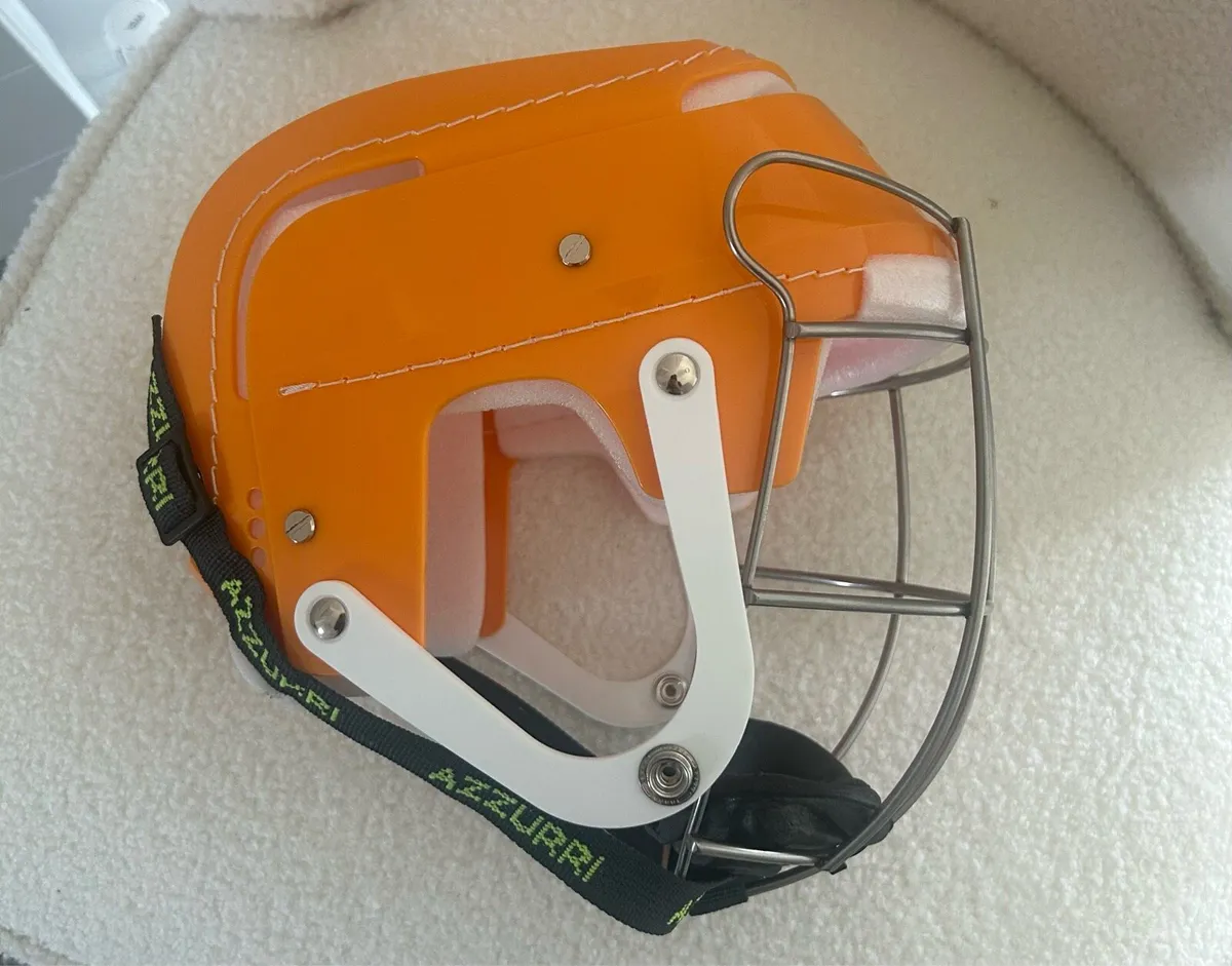 Gola Hurling Helmet - Image 2