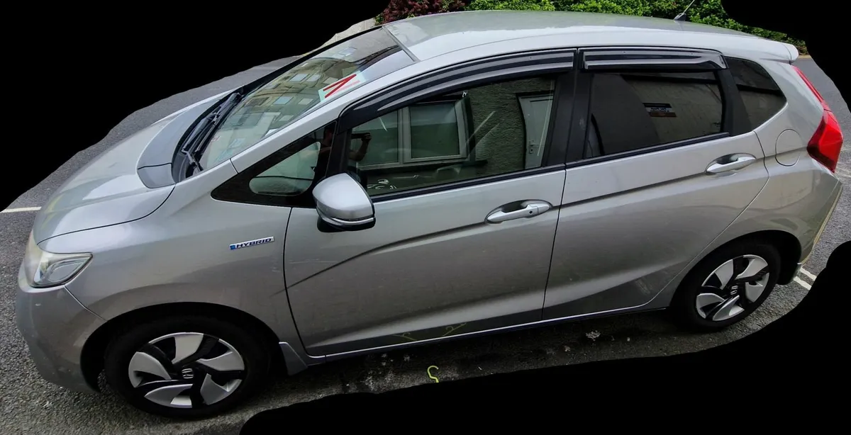 2015 Honda Fit Hybrid - Image 2