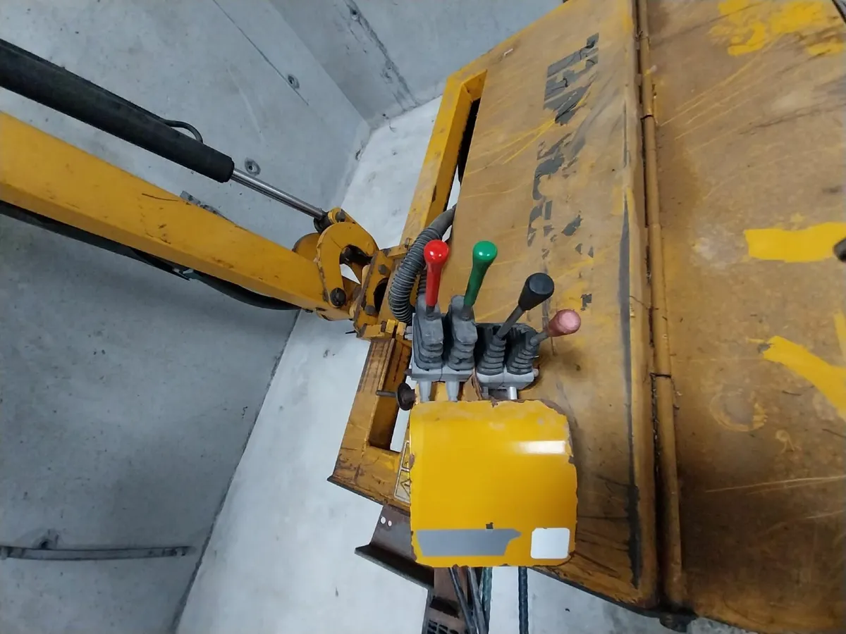 McConnell PA47 hedgecutter - Image 2