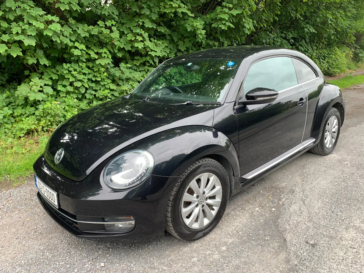 Volkswagen Beetle Design TSI 2013 - Image 4