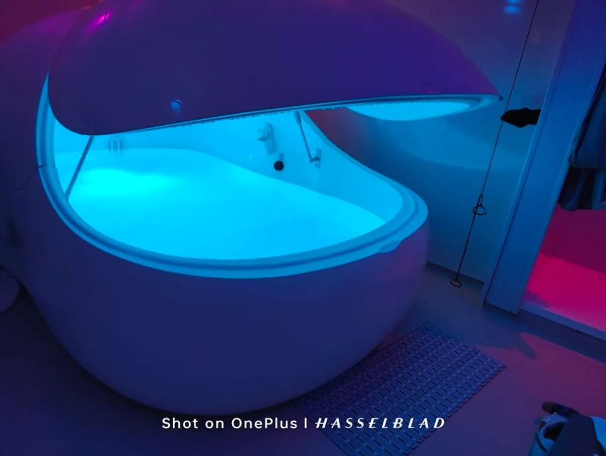Commercial IsoPod Salt Float Pod - Image 1