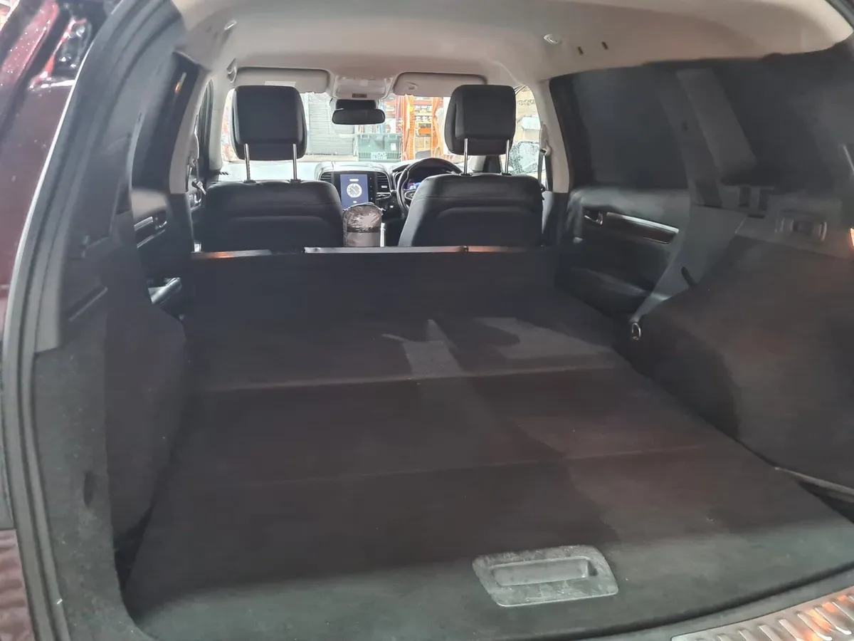 Commercial Car - Image 3