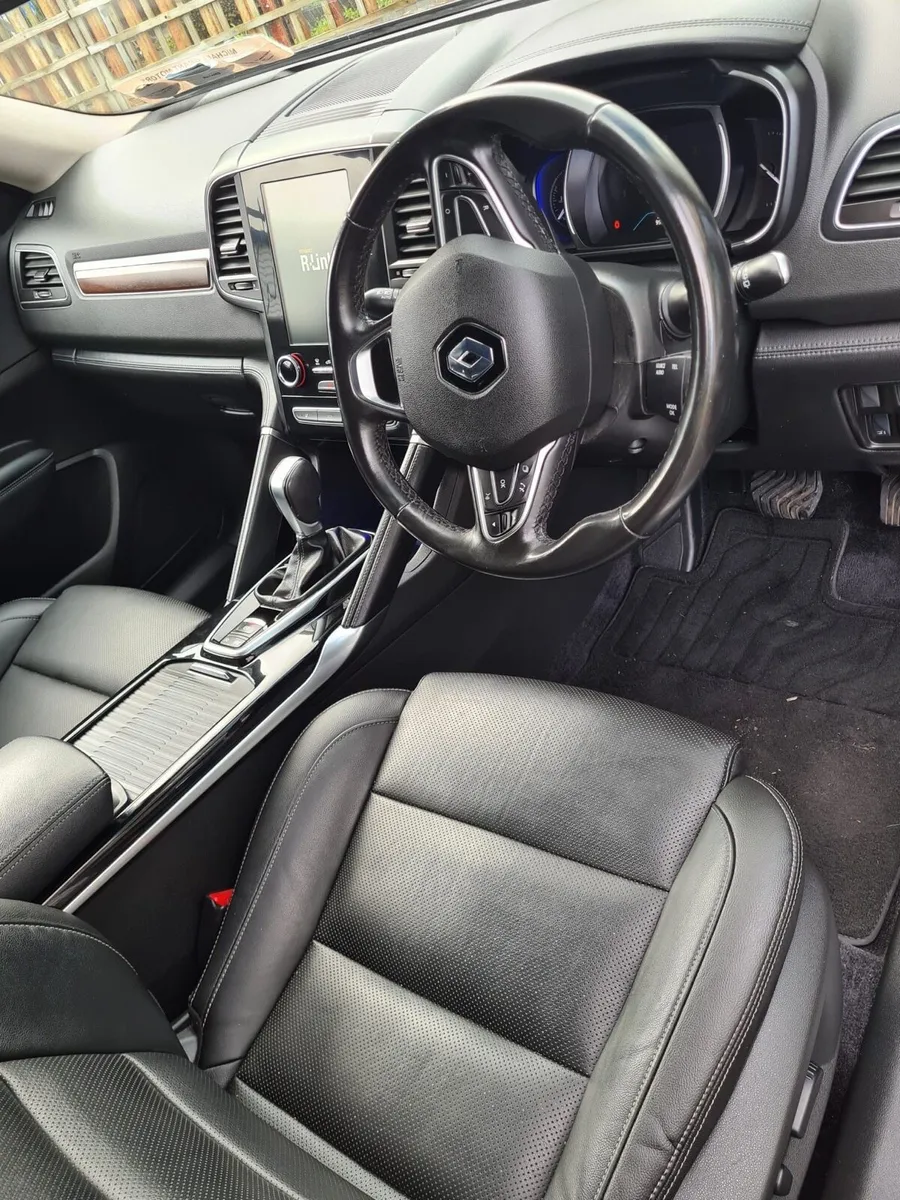Commercial Car - Image 4