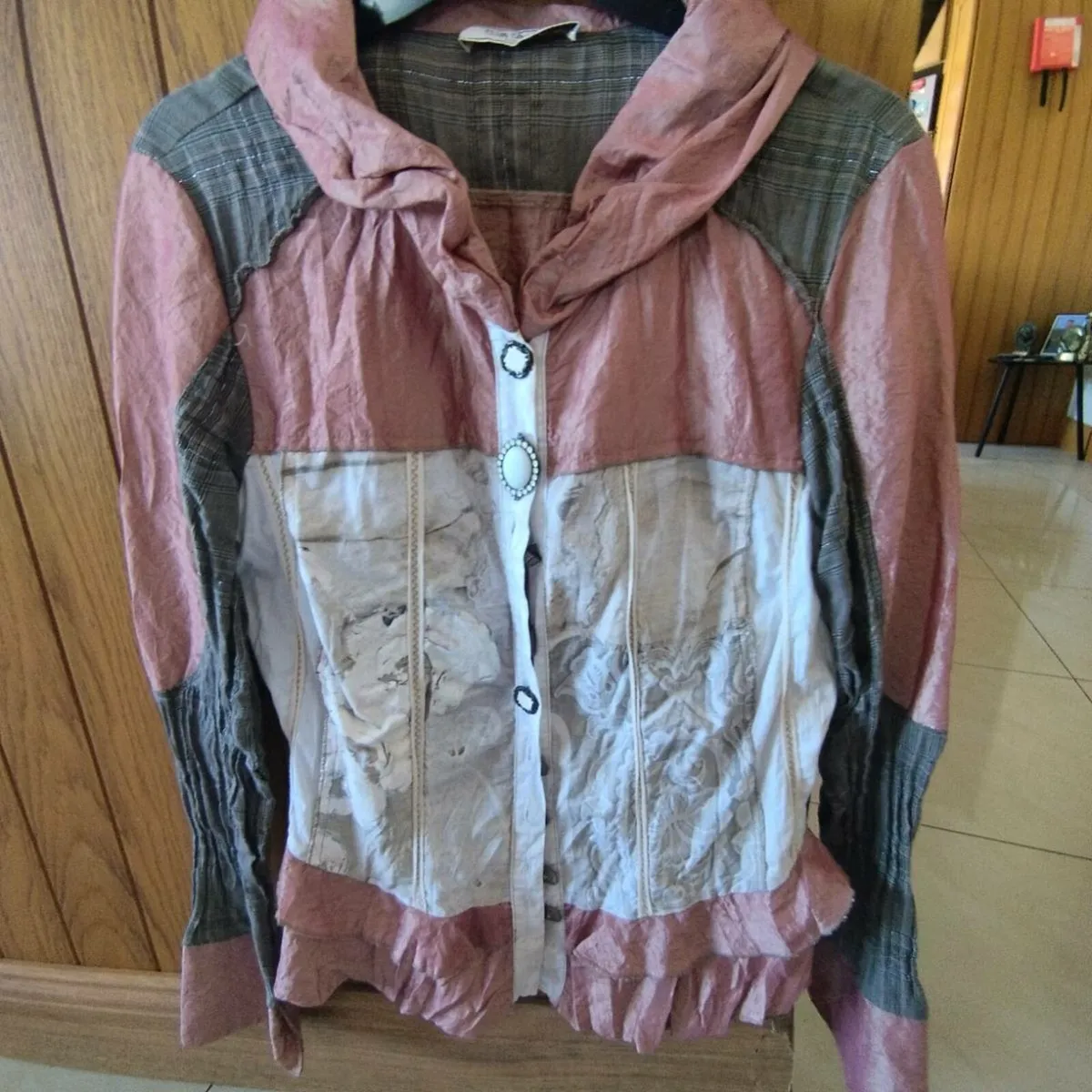 Clothes - Image 3