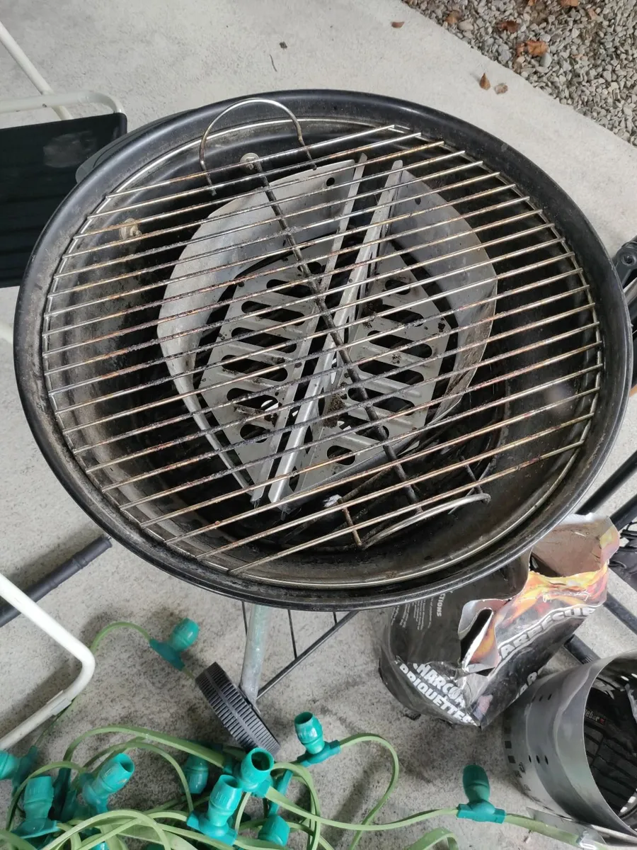 Camping equipment - Image 1