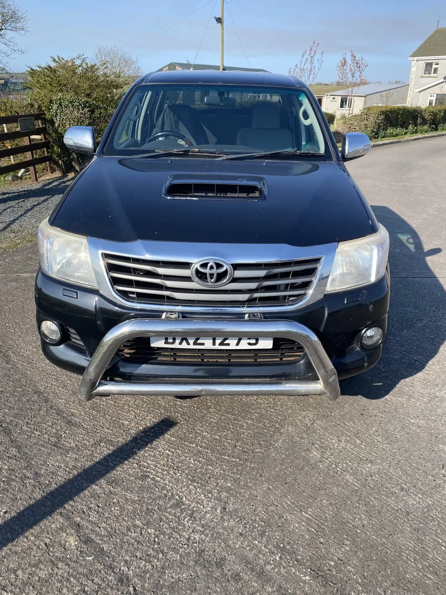 Toyota Hilux 2012 - Image 2