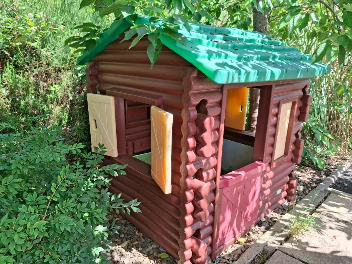 Little Tikes Log Cabin - Image 4