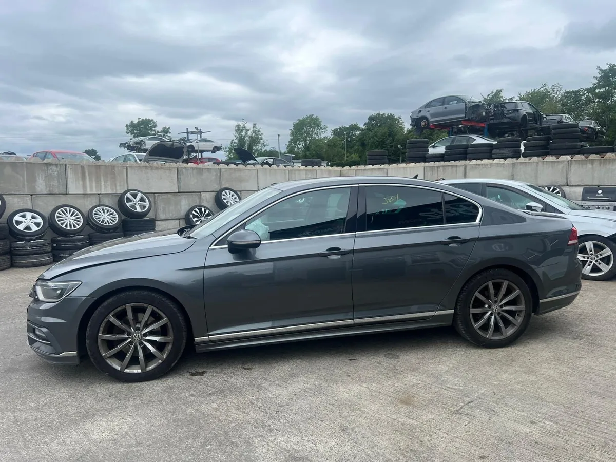 2017 2.0 TDIVOLKSWAGEN PASSAT BREAKING FOR PARTS - Image 2