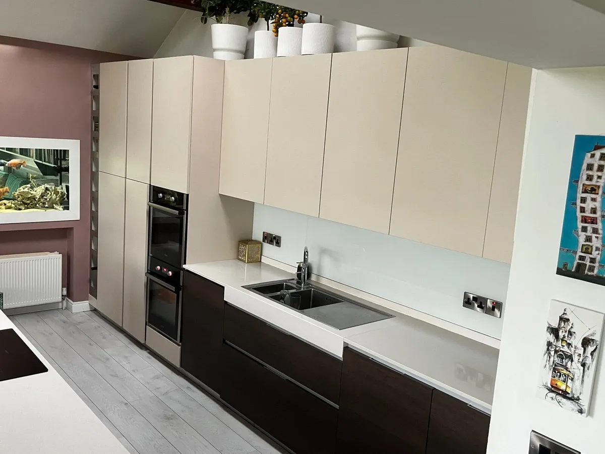 Kitchen - Image 2
