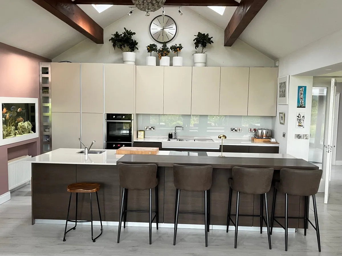 Kitchen - Image 4