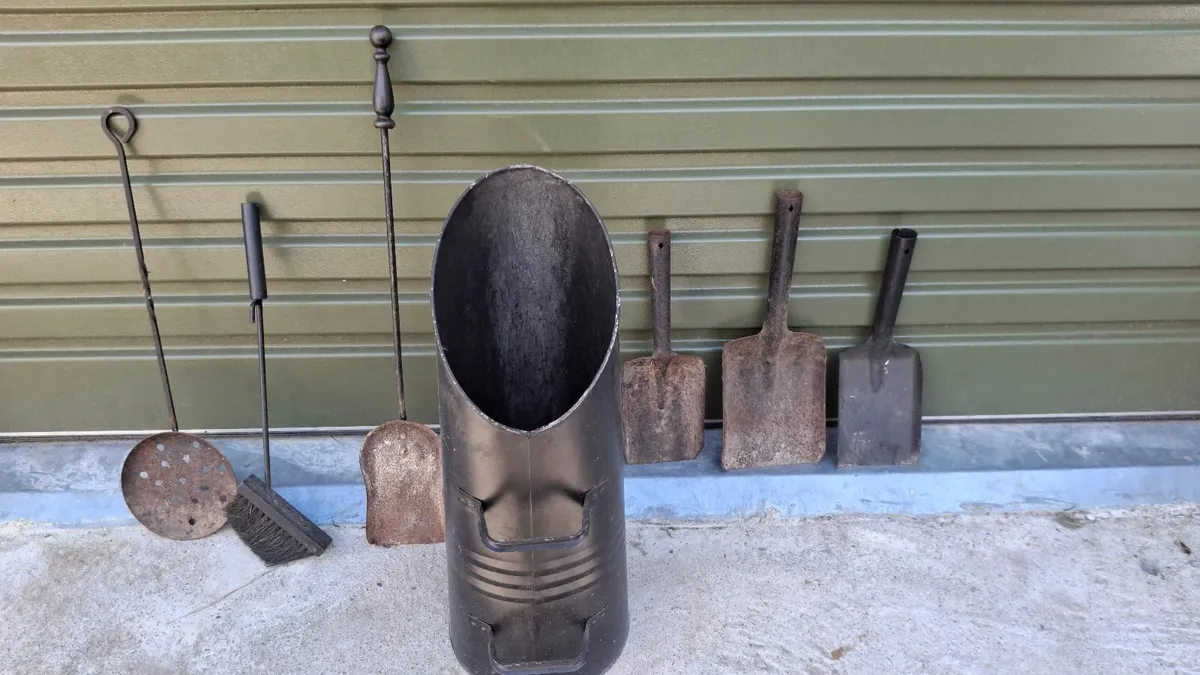 Coal Skuttle and shovels - Image 1