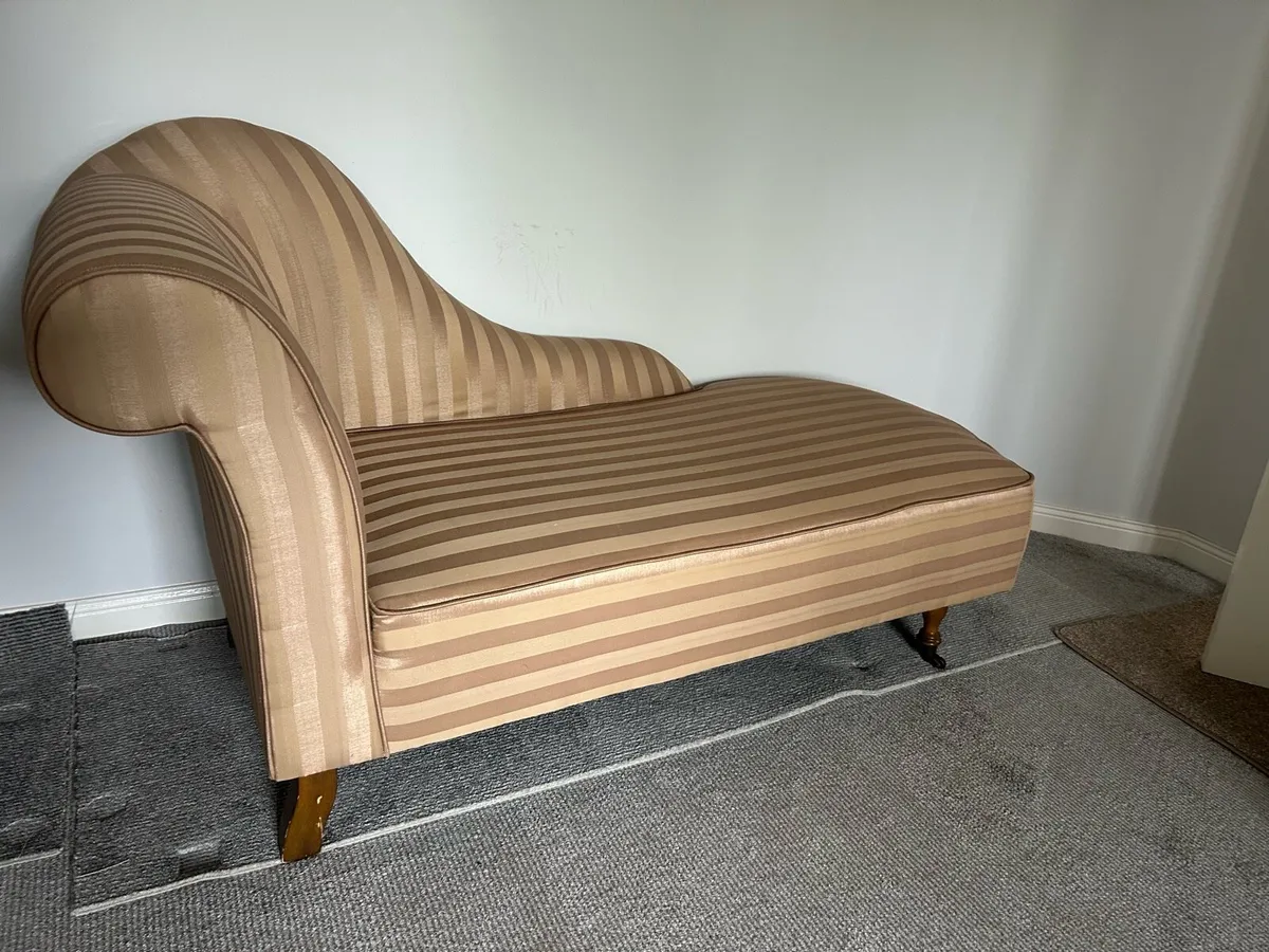 Chaise Longue - Image 3
