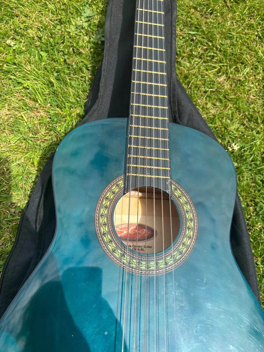 Guitar - Image 2