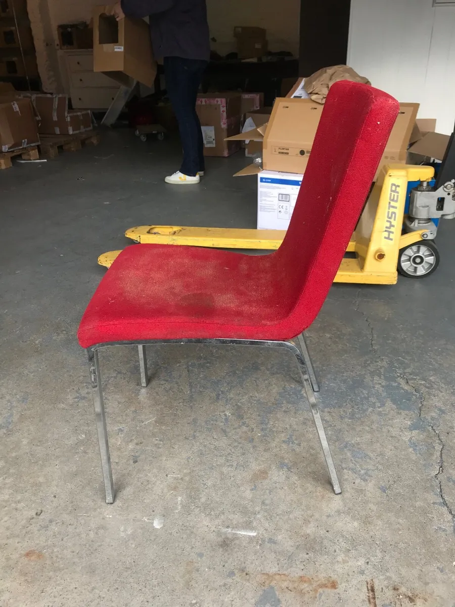 4 upholstered Calligaris chairs - Image 1