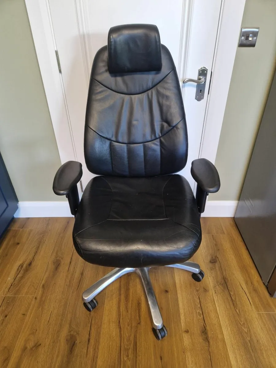 Ergonomic Black Leather Executive Office Chair - Image 4