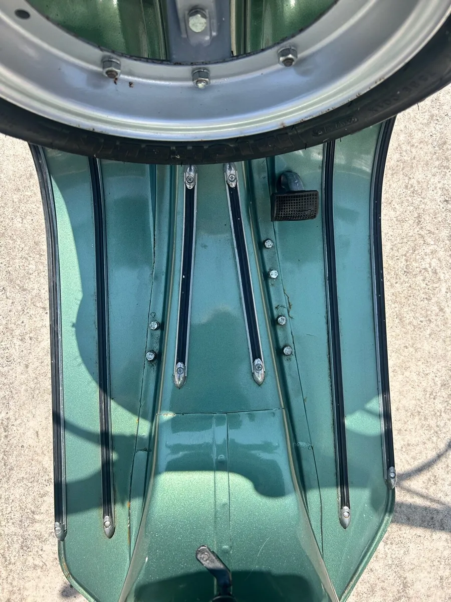 1970 Vespa 50 Special - Image 4