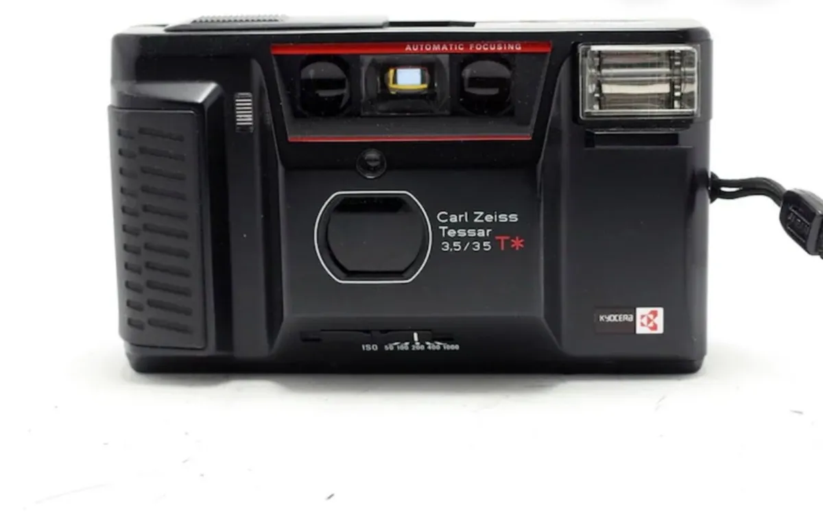 Film camera - Image 2