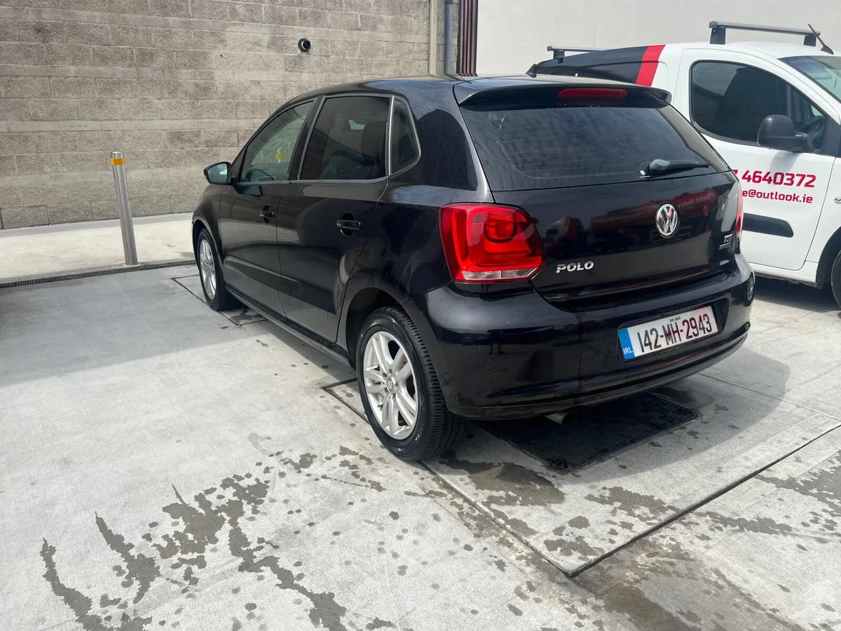 Volkswagen Polo 2014 !!VERY LOW MILEAGE!! - Image 2