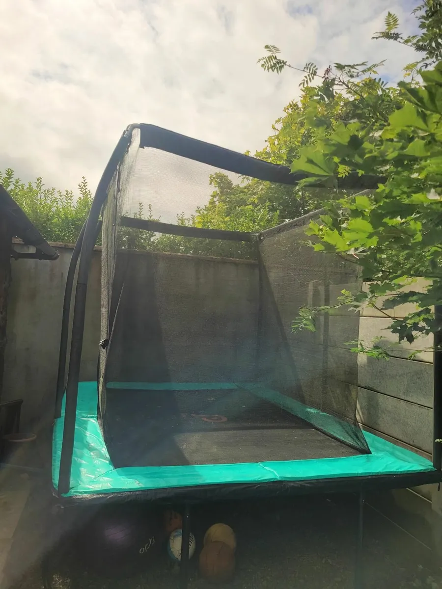 Trampoline - Image 1