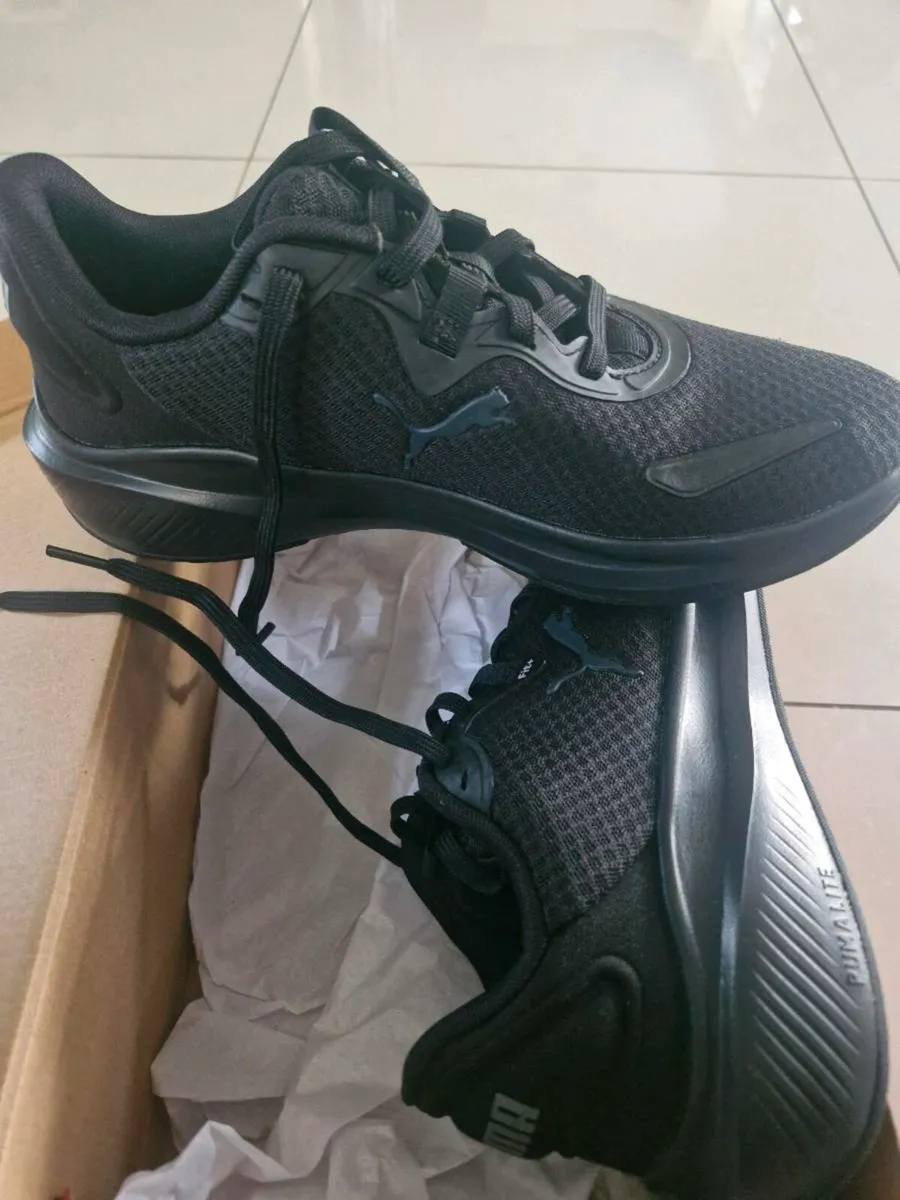 Trainers - Image 2