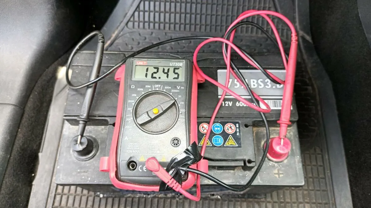 Car Battery - Image 1