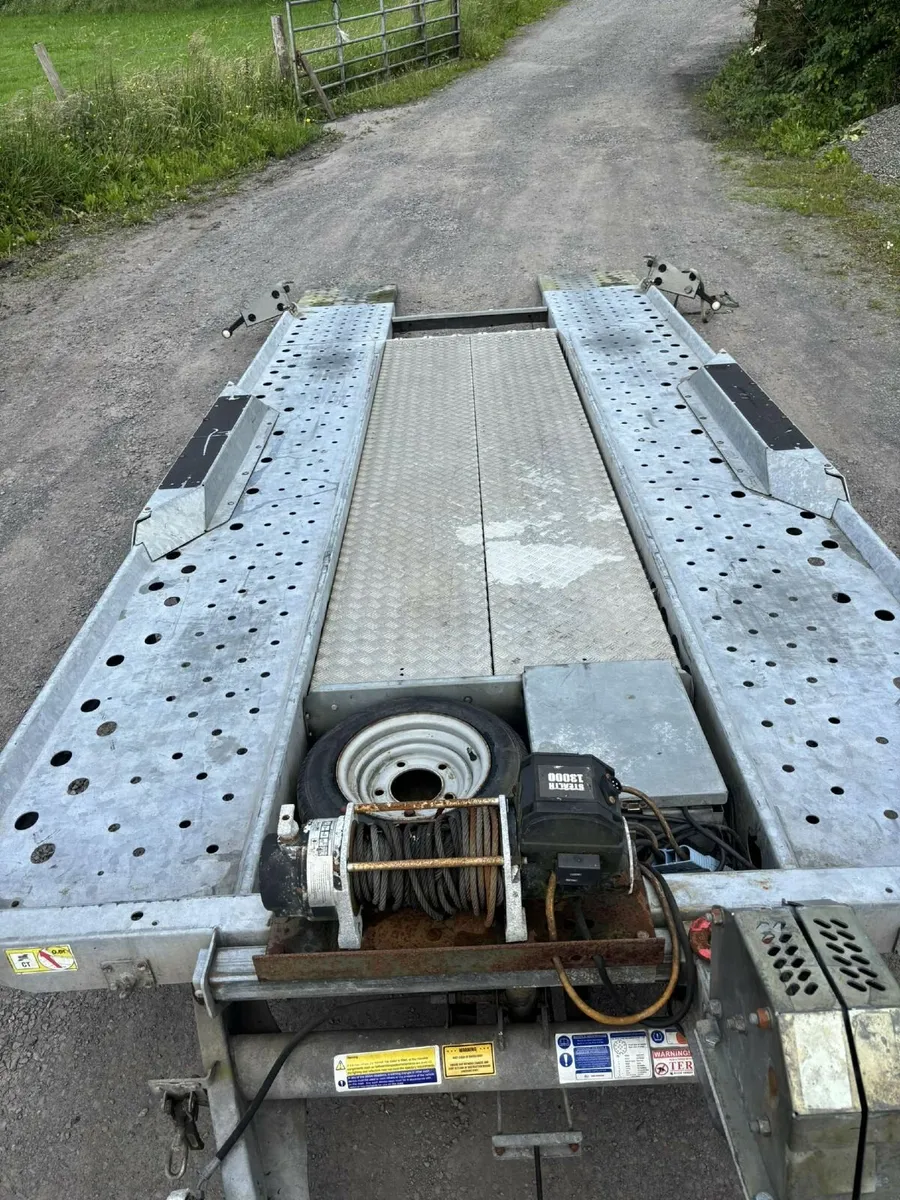 Car transporter - Image 4