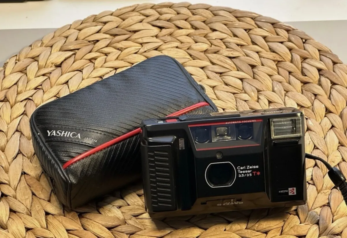 Film camera - Image 4