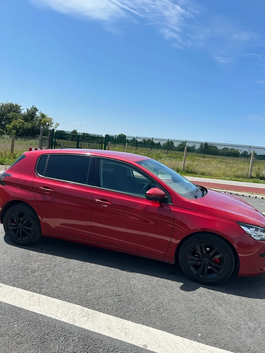 Peugeot 308 (1 OWNER & NCT 06-26) - Image 1