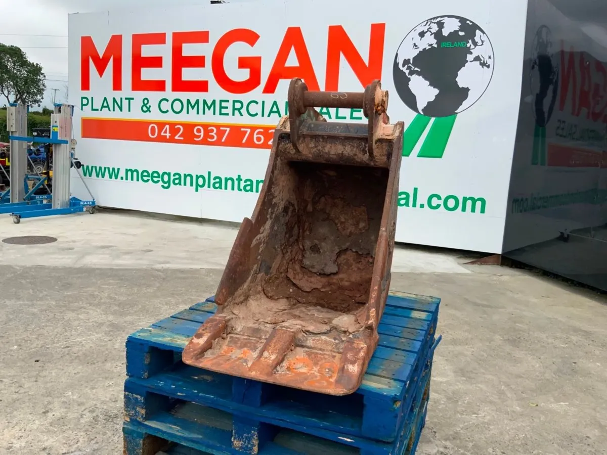 24" STRICKLAND  BUCKET.......65mm PINS...1198t. - Image 2