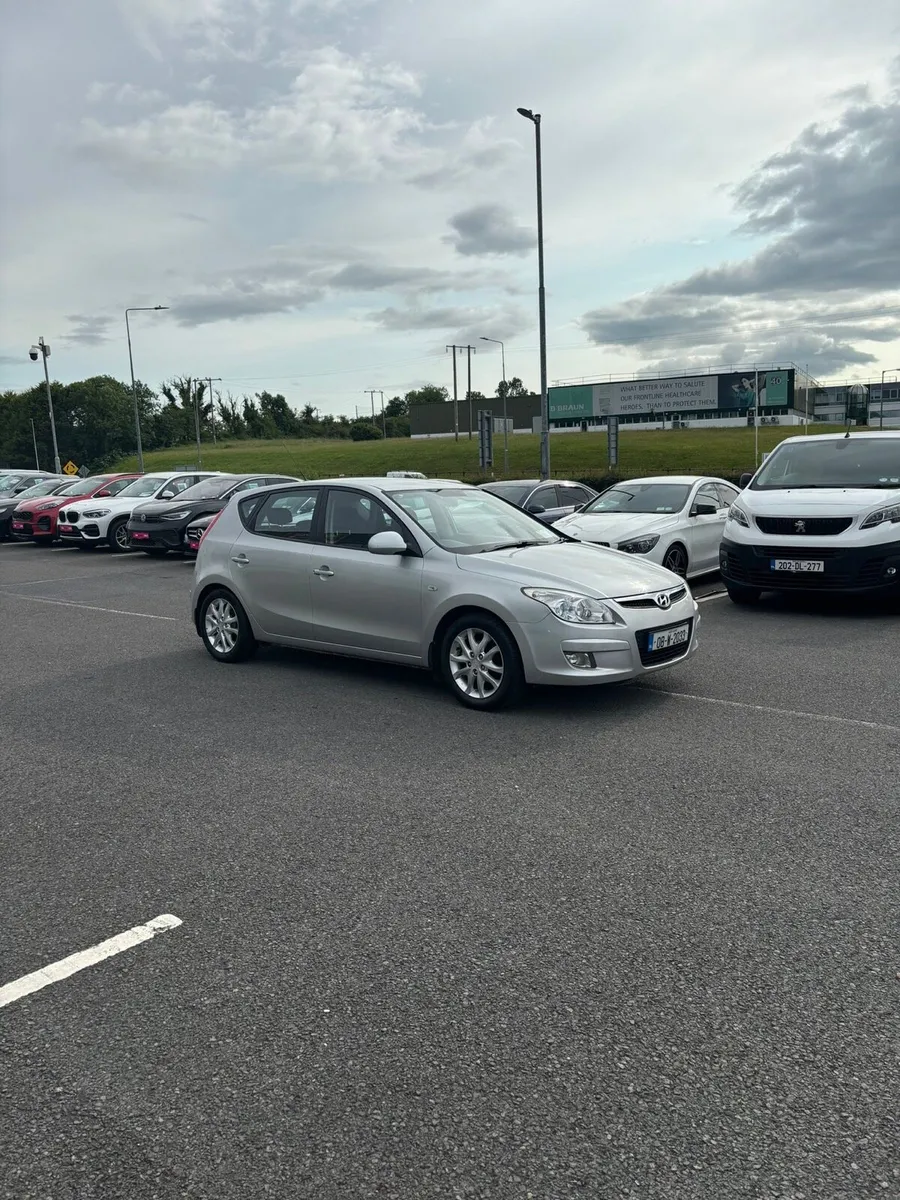 Hyundai 130 - Image 1