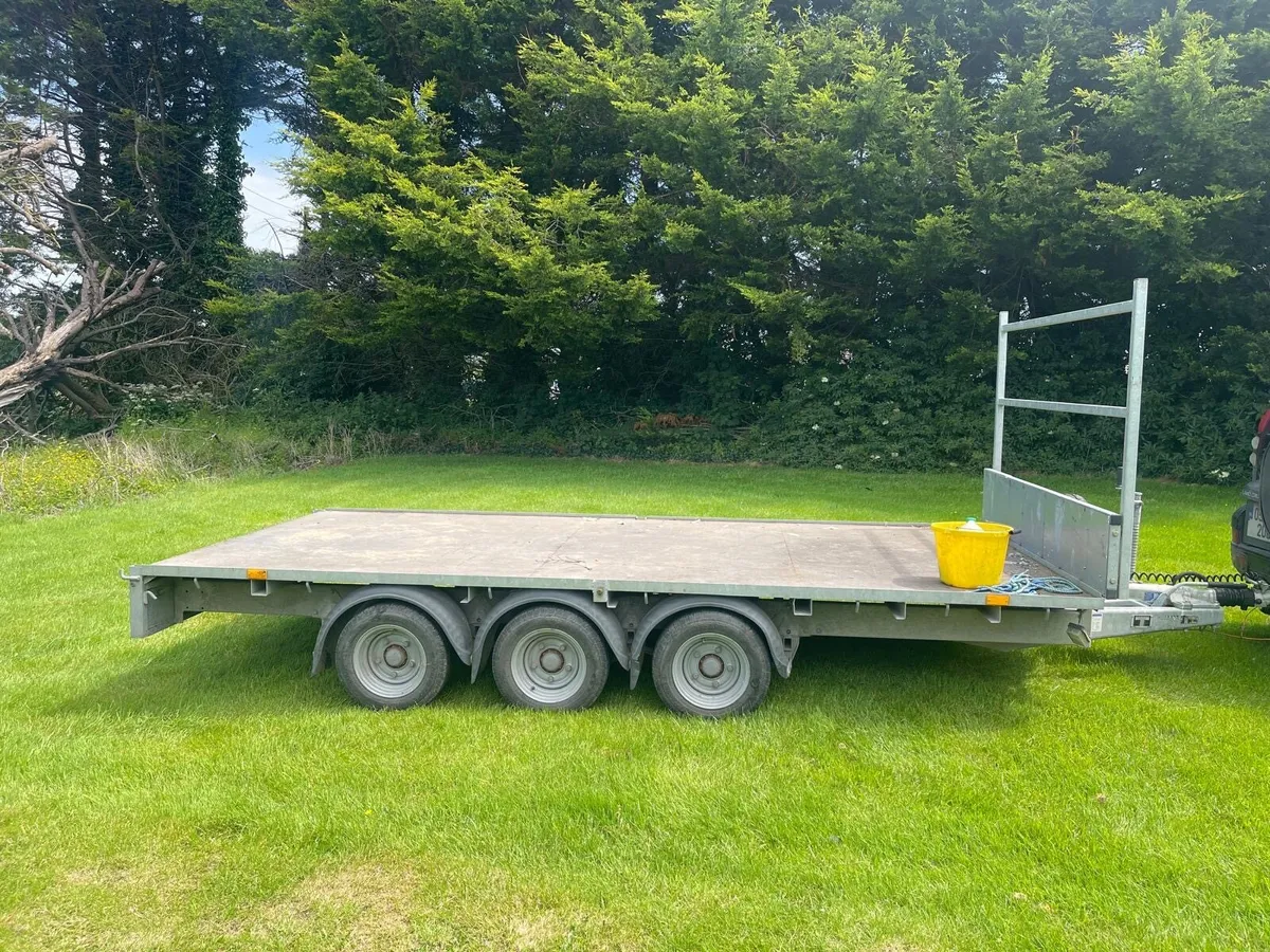 Ifor Williams 14x6 flat trailer