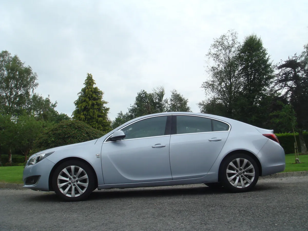 15 Insignia Elite Nav 2.0CDTI140BHP Ecoflex€180Tax - Image 2