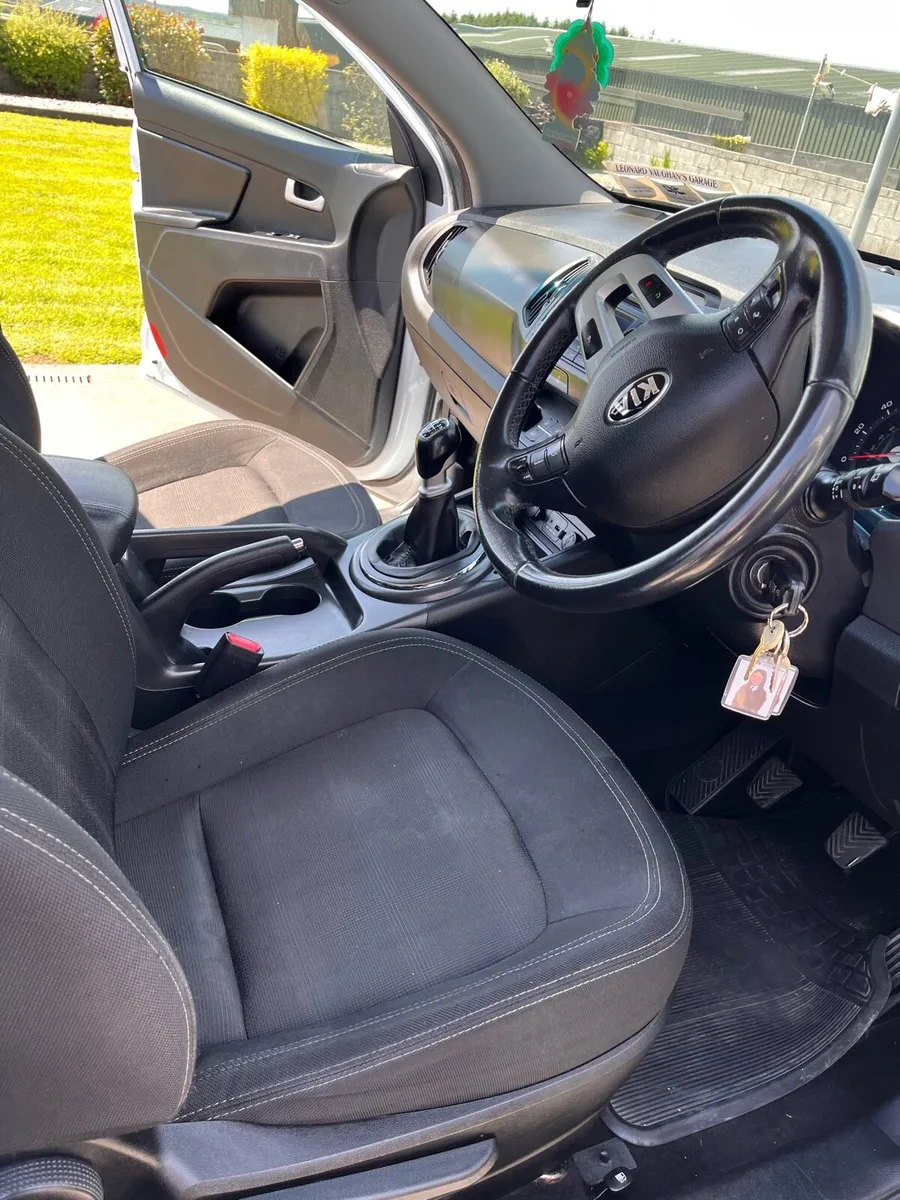 131 Kia sportage immaculate condition - Image 4