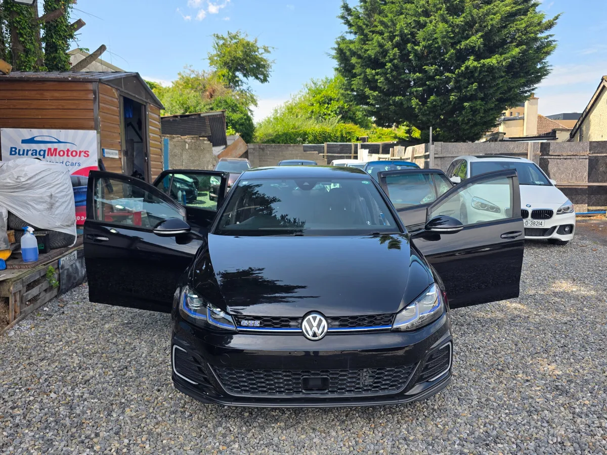 Volkswagen Golf GTE 1.4L Plug-in Hybrid | Black - Image 2