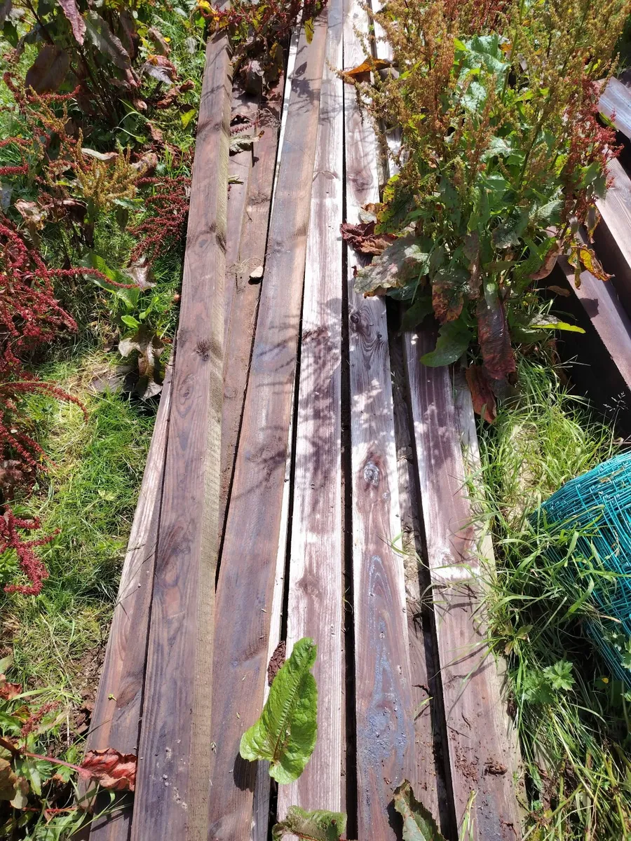 Post and rail - Image 2