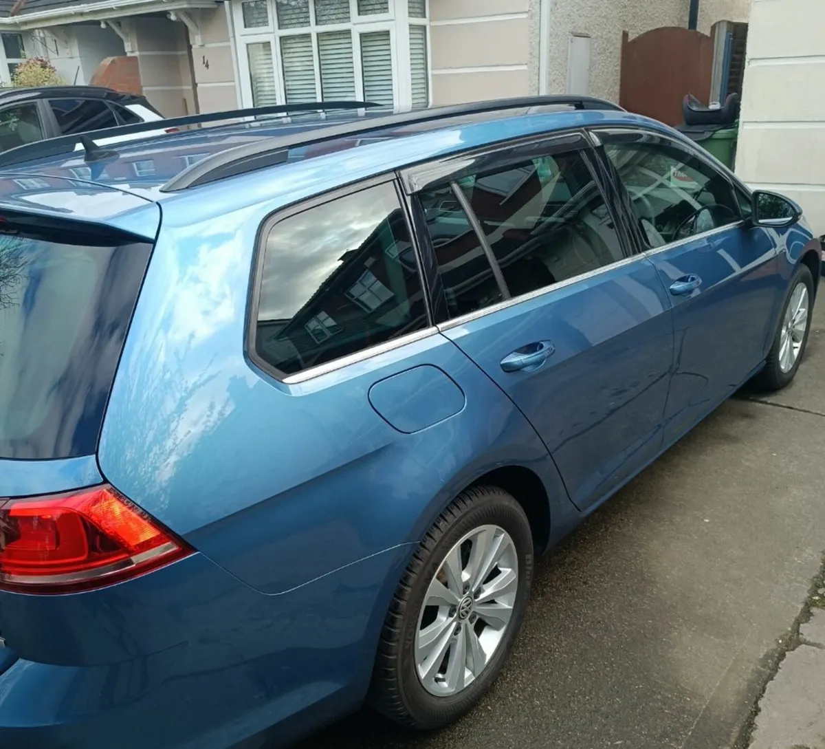 Volkswagen Golf 2014 - Image 2