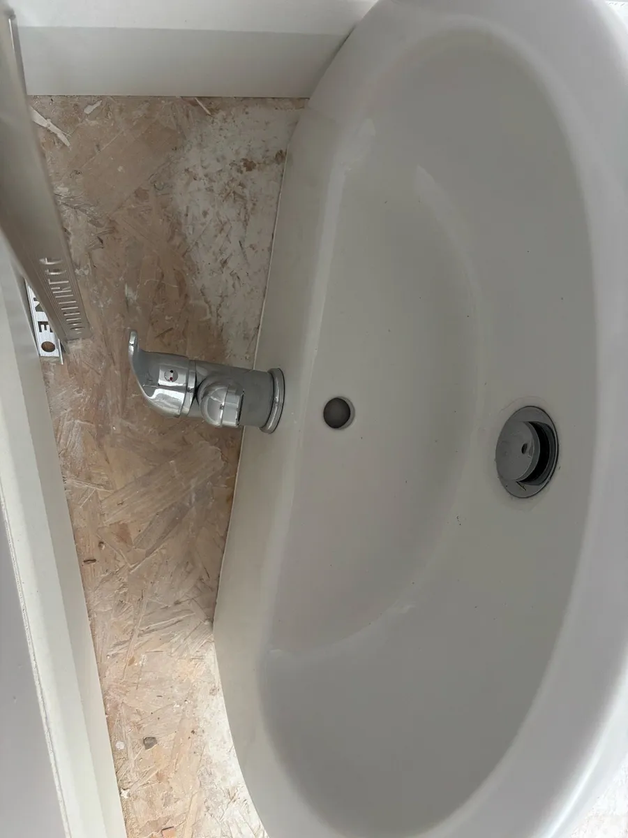 Sink - Image 1