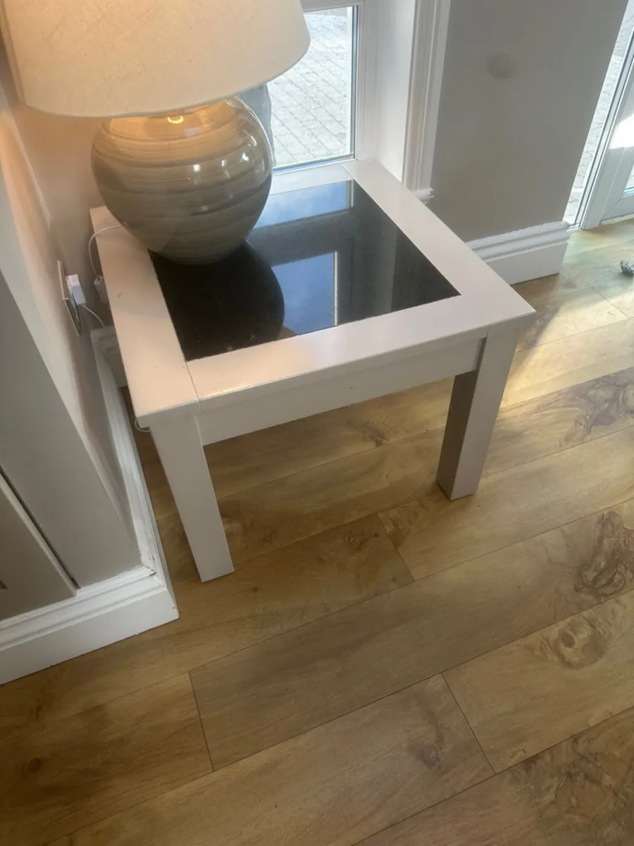 Small coffee table - Image 2