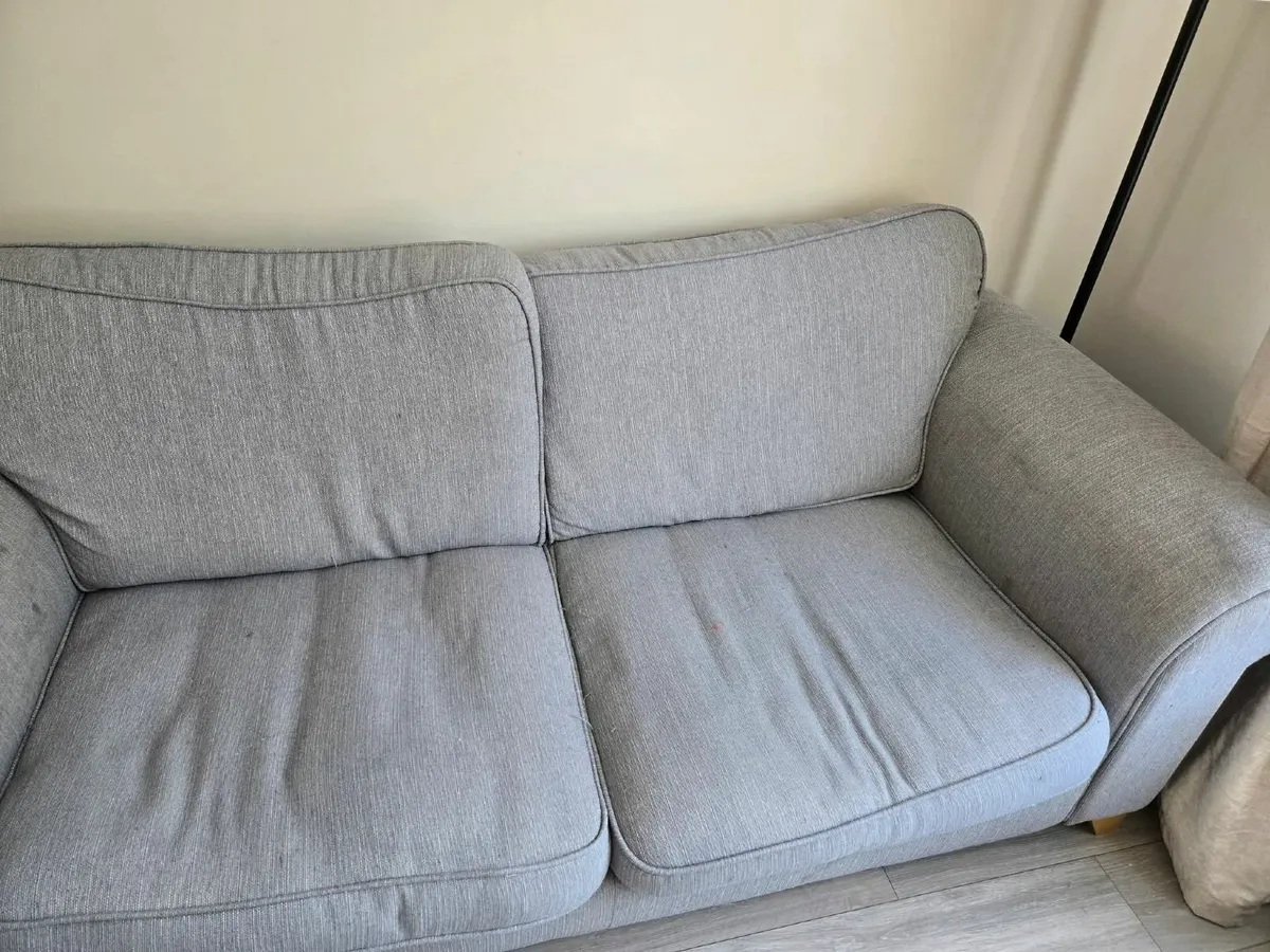 Couch - Image 2