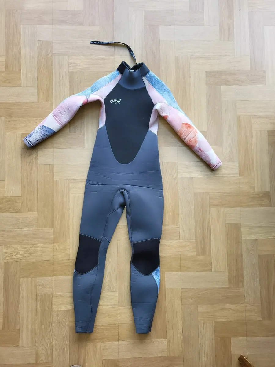 Kids Wetsuit - Image 1