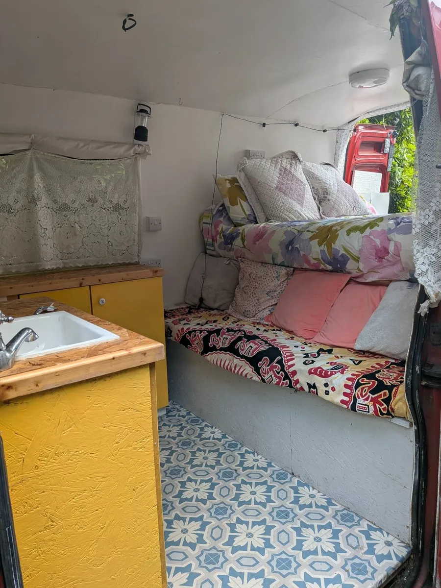 Renault Master Campervan - Image 1
