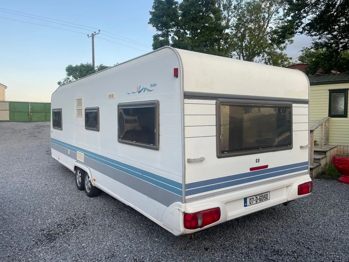 Hobby caravan - Image 2