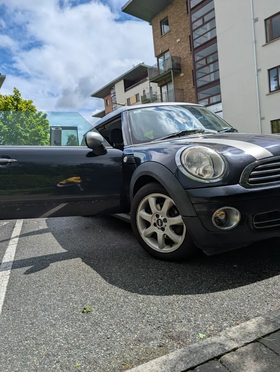 Mini Cooper 2009 - Image 3