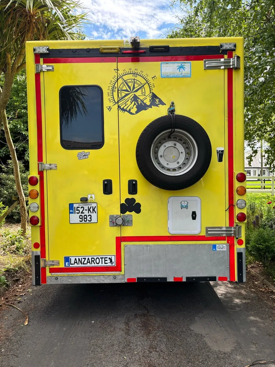 Mercedes Sprinter campervan - Image 4