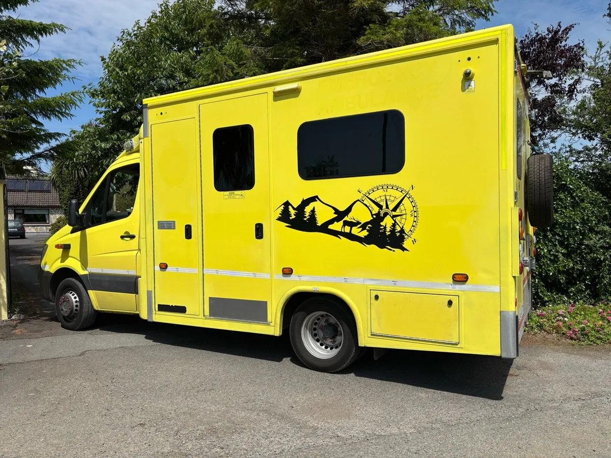Mercedes Sprinter campervan - Image 2