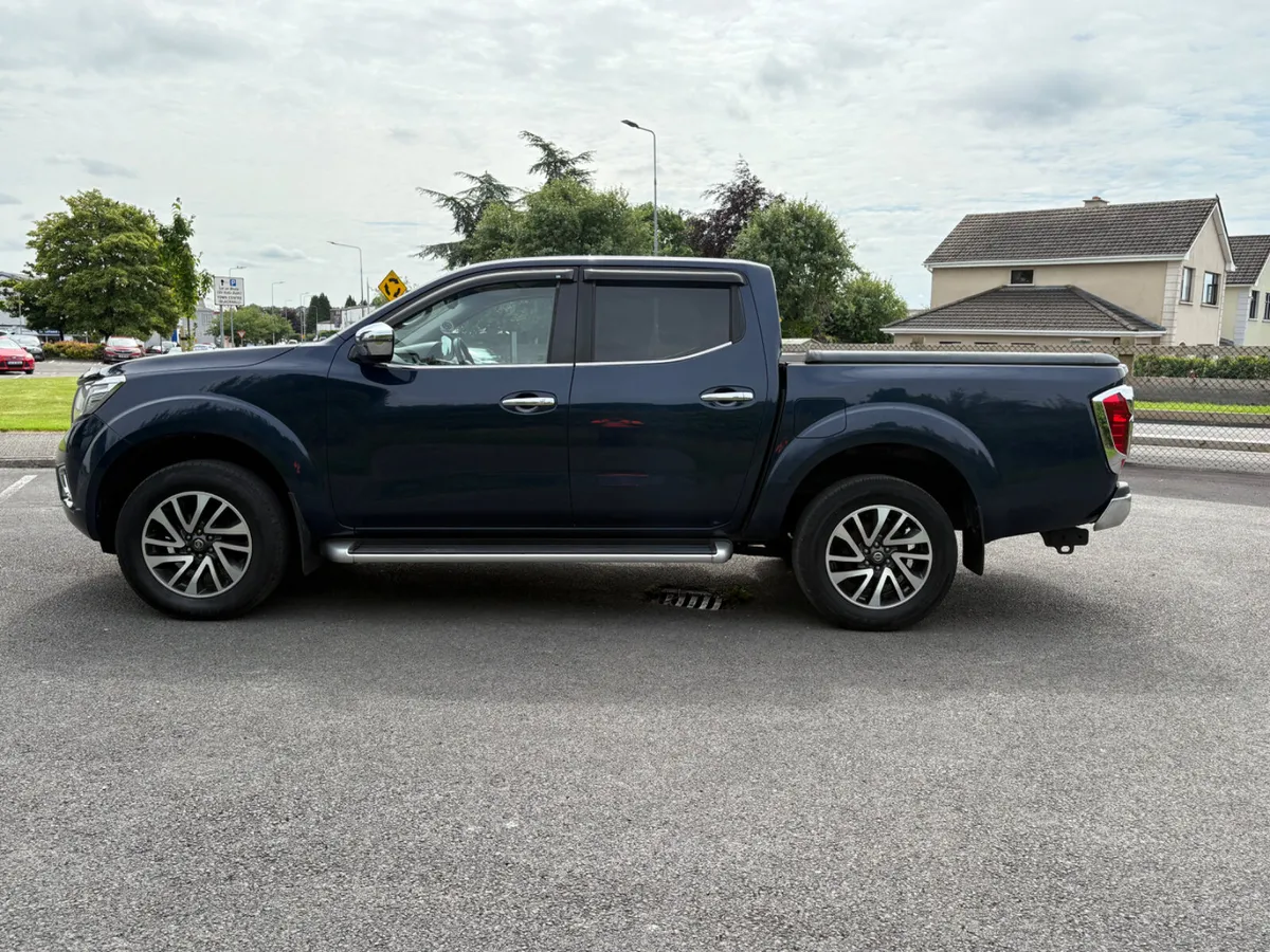 ABSOLUTELY IMMACULATE 2016 (162) NAVARA - Image 4