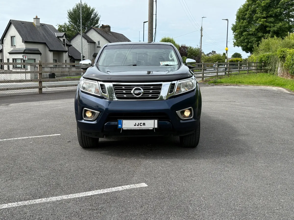 ABSOLUTELY IMMACULATE 2016 (162) NAVARA - Image 2