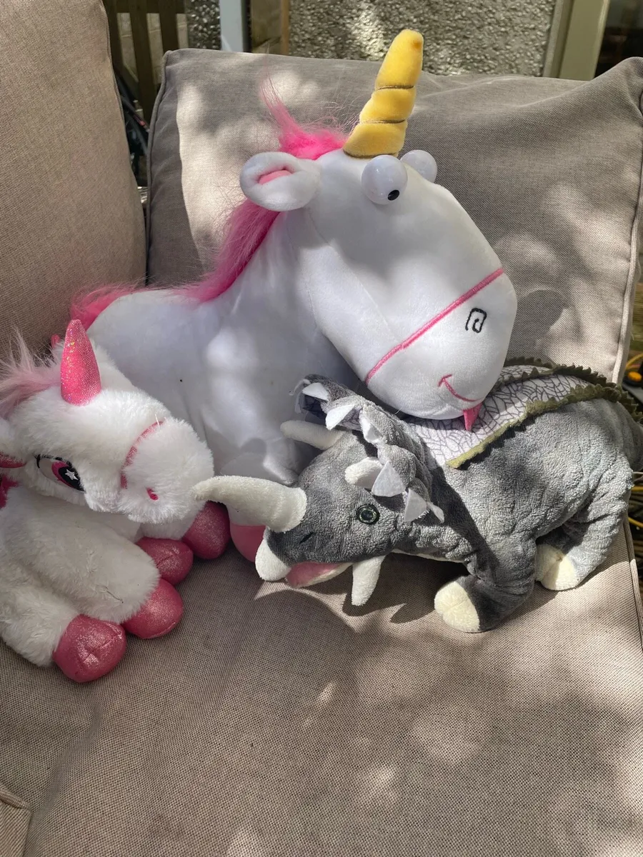 Bunch of teddies - Image 3