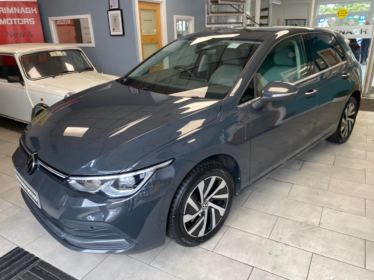 Volkswagen Golf e hybrid - Image 1