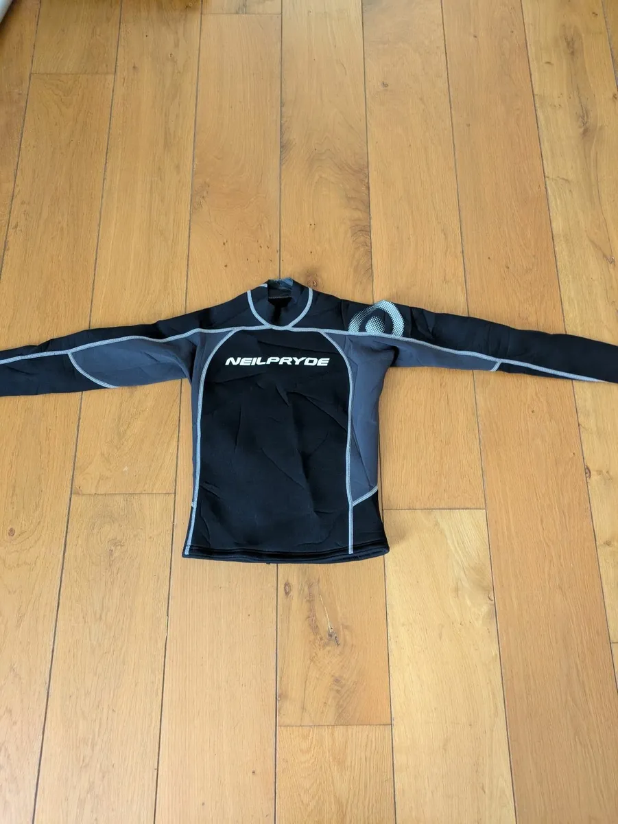 Junior Large sailing rash vest - Image 1